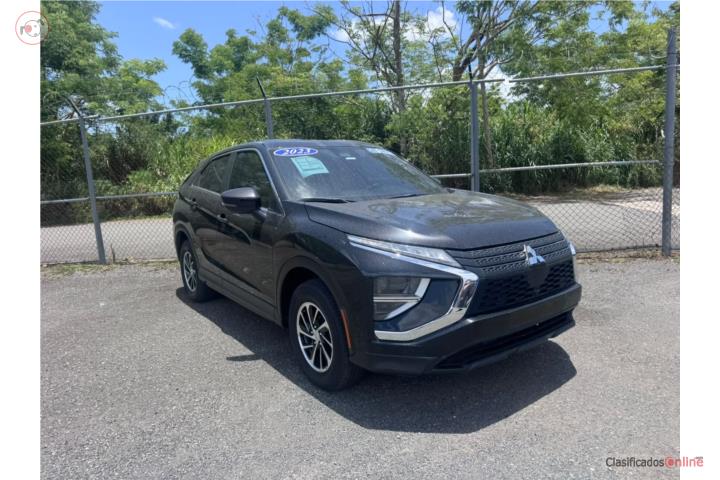 Mits outlander 2023 SE  40 mil millas  25,995