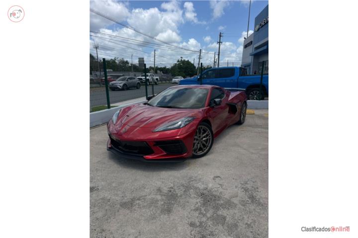 Corvette Stingray 3LT 2025 - COMO NUEVA