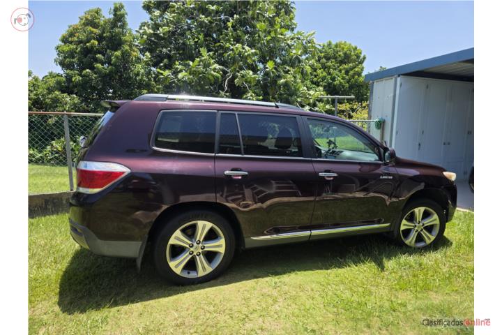 Toyota Highlander Limited 2012