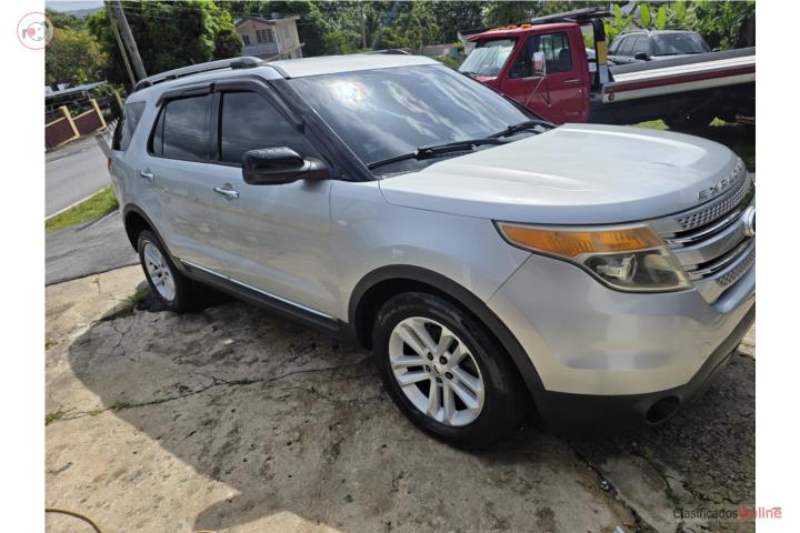 Ford explorer xlt 2013