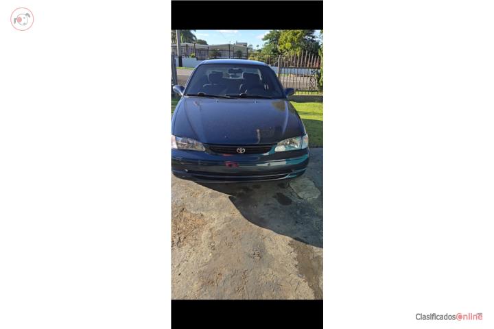 Toyota corolla 1999 verde $4,500 oro solo ven