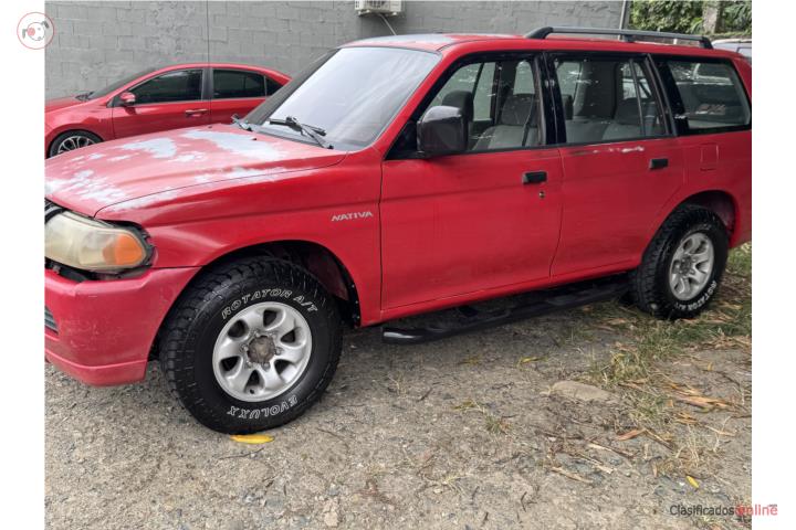 Mitsubishi Nativa 2002 4cyl automática 4x2