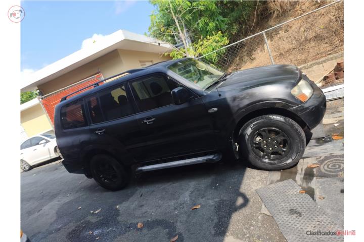 Mitsubishi Montero 3.5
