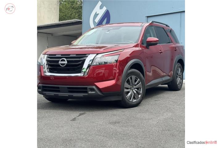NISSAN PATHFINDER SV 2023