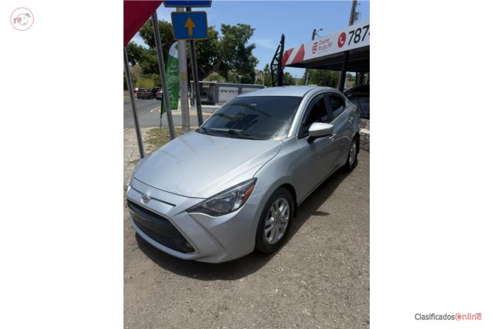 $8,995 TOYOTA YARIS AÑO 2017