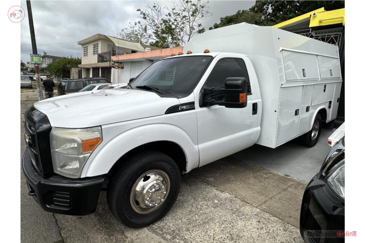 2015 F-350 SERVICE BODY $18,995