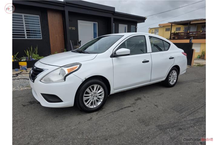 Nissan Versa