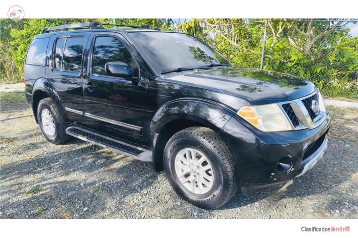 Nissan Pathfinder SL 2011