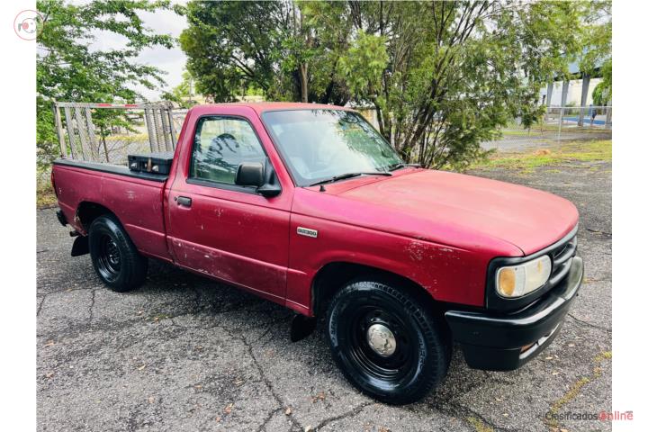 Mazda b2300 excelentes condiciones