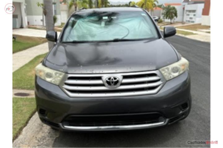 Toyota Highlander 2011 | 6 Cil. |$9,500