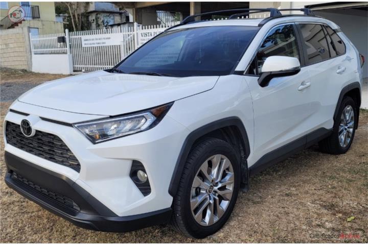 TOYOTA RAV4 XLE PREMIUM 2021 VENTA PRIVADA