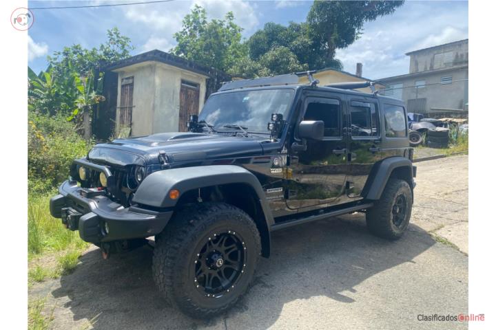Cambio o vendo jeep 2014