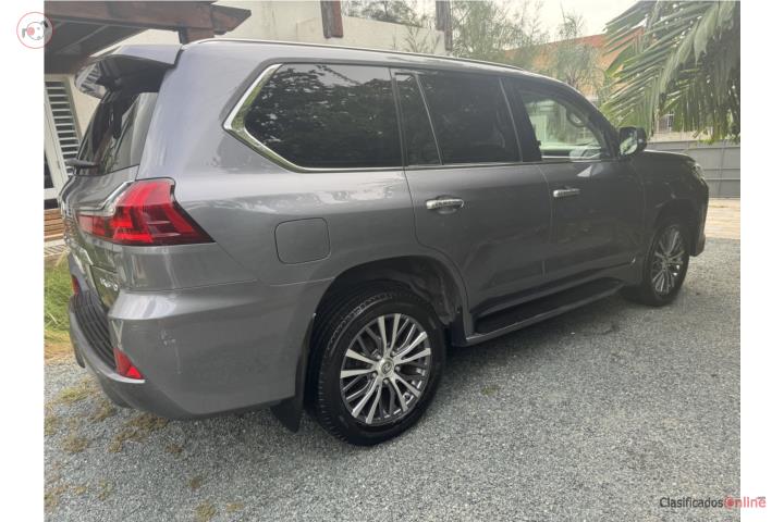 LX 570 //GANGA// $33,000