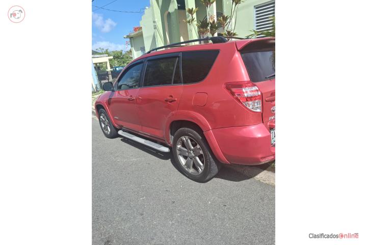 Toyota rv4 2013