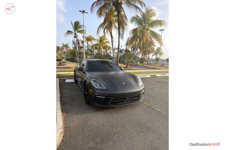 Porsche 4 Panamera 2022 a $64,000