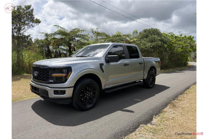 Ford F-150 2024 4x4, 10,000 nueva