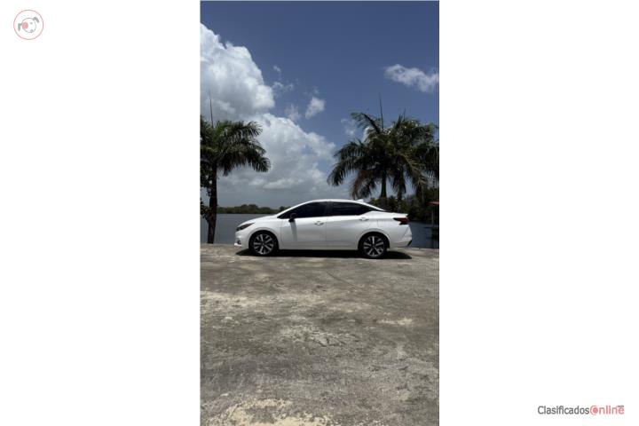 Nissan versa sr 2021, 64k millas 14,000