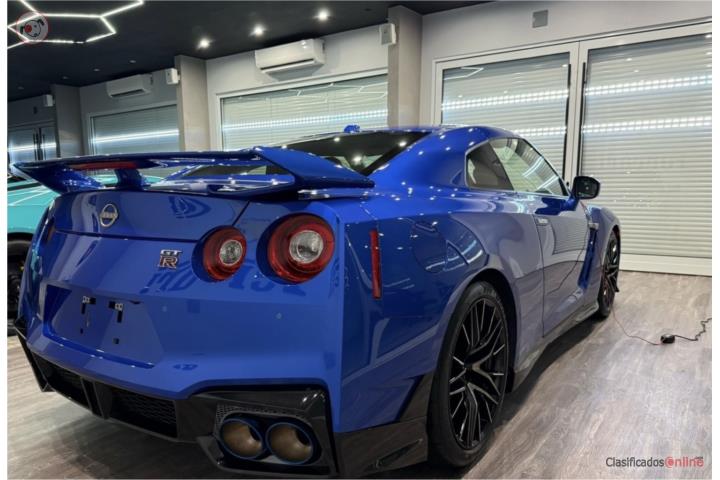 GTR Bayside Blue