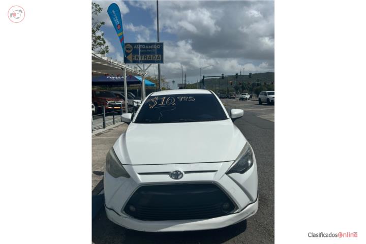 TOYOTA YARIS 2017