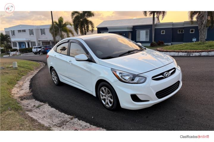 Hyundai Accent 2013 $6,500 OMO