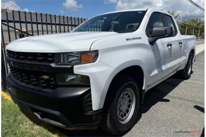 CHEVROLET SILVERADO  1500  AÑO 2020