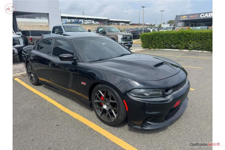 Dodge Charger Scat Pack 6.4L 485HP 59k millas