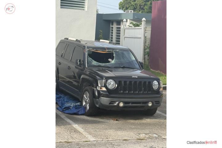 Se vende jeep patriot de el 2016 solo