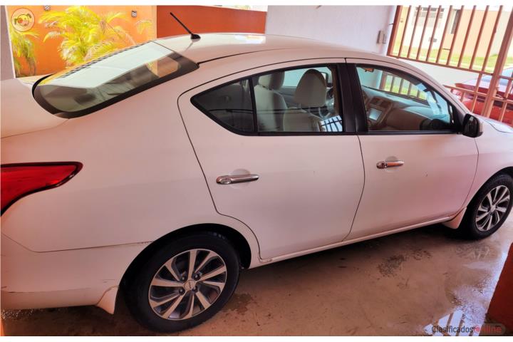 Nissan Versa 2012