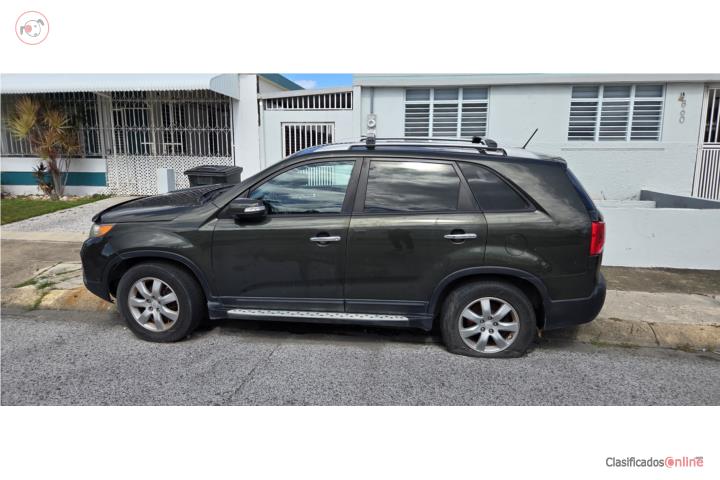 KIA SORENTO 2012 (MOTOR DAÑADO)