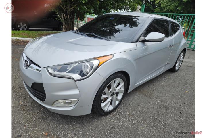 Hyundai Veloster 2016  74K millas $7500