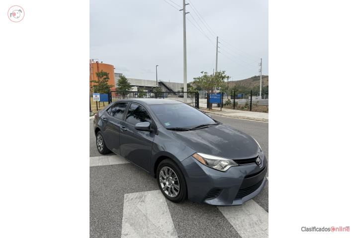 Toyota corolla 2015 poco millage