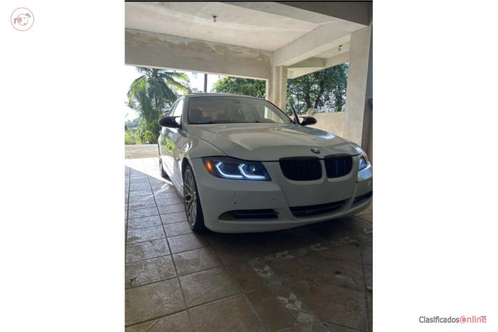 Para piezas, se va completo BMW 330i 2006
