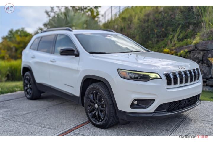 2022 Jeep Cherokee OMO por dueño