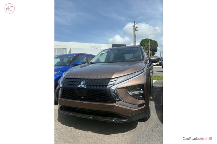 Mitsub eclipse cross 2024 15K millas $23,995