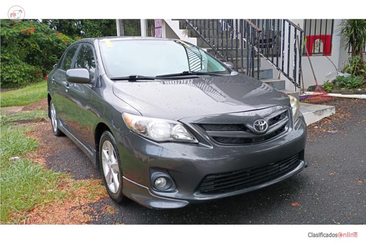 Toyota Corolla S 2013