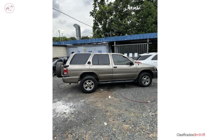 Nissan pathfinder 2001 v6