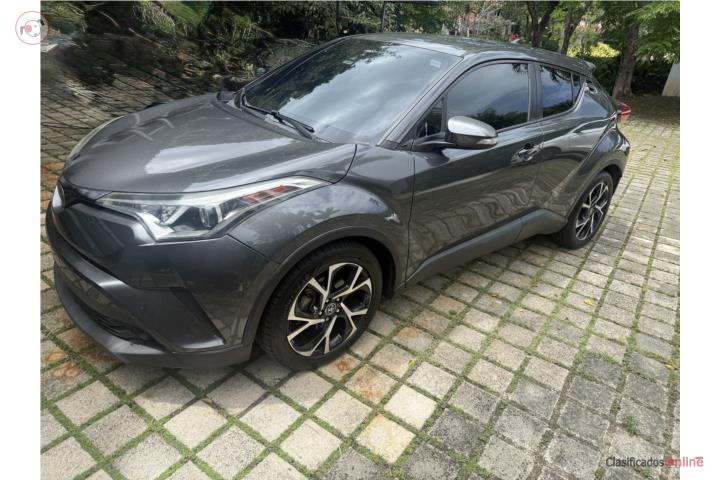 Toyota CHR 2018 como nueva
