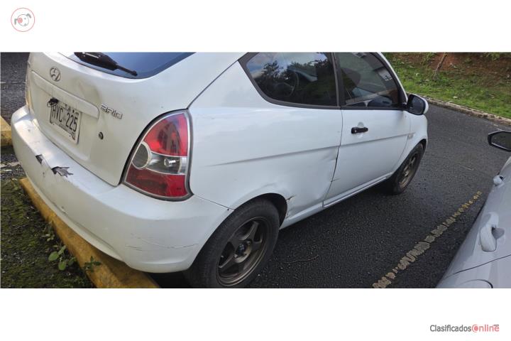 Vendo hiunday brio 2002
