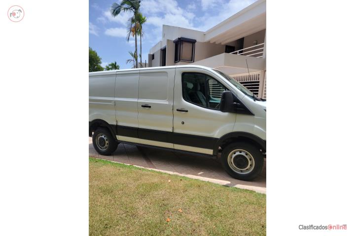 Ford Transit 250 2019 Caja Mediana $19,000