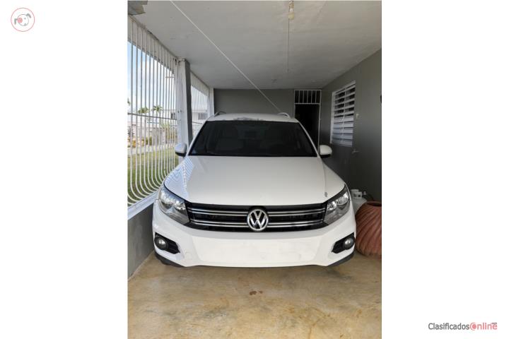 VW Tiguan 2013 (necesita reparacion)