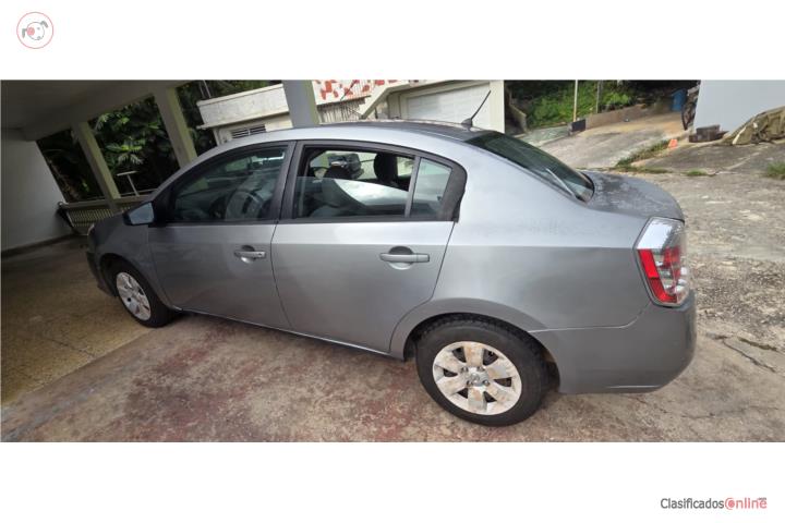 Nissan Sentra 2010
