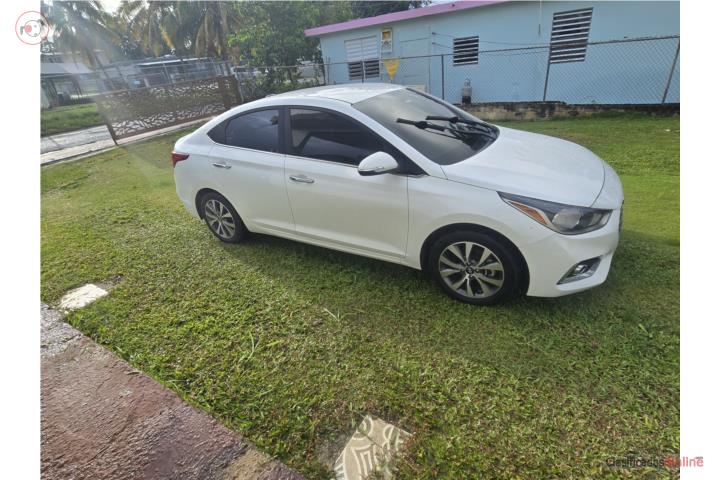 2021 accent limited 40k millas