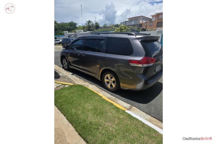 Venta Sienna 2011.Unico dueño