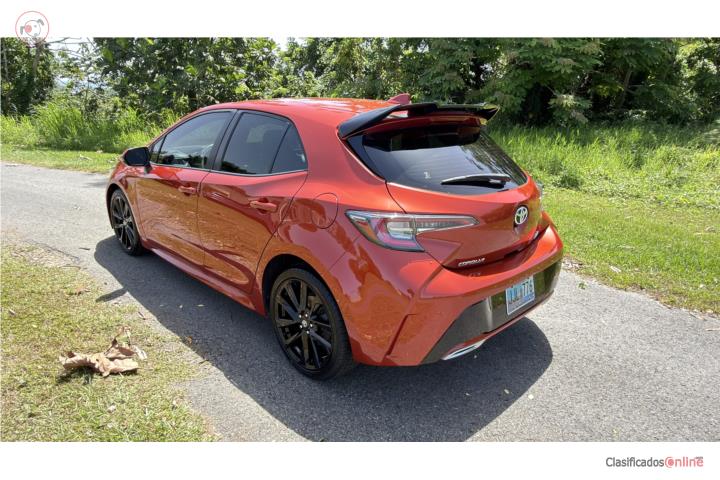 Corolla SE