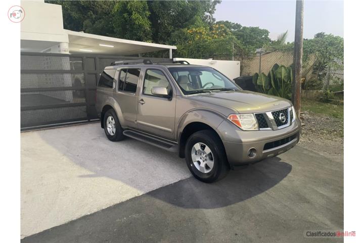 NISSAN PATHFINDER SE CON 98 MIL MILLAS