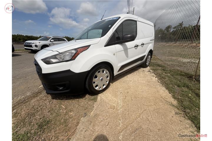 Ford Transit Connect 2023 bajo millaje