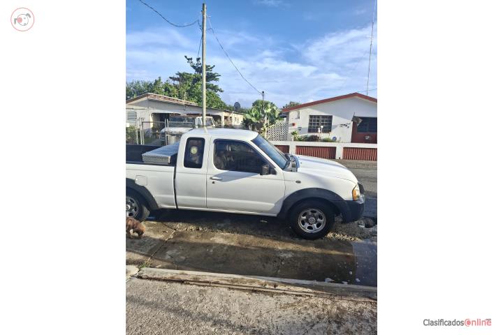 Nissan Frontier 2004 Cabina y media