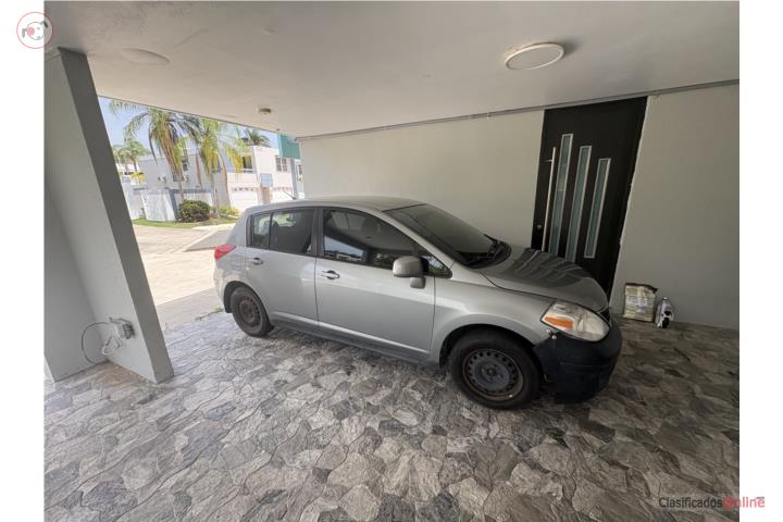 Nissan Versa 2011