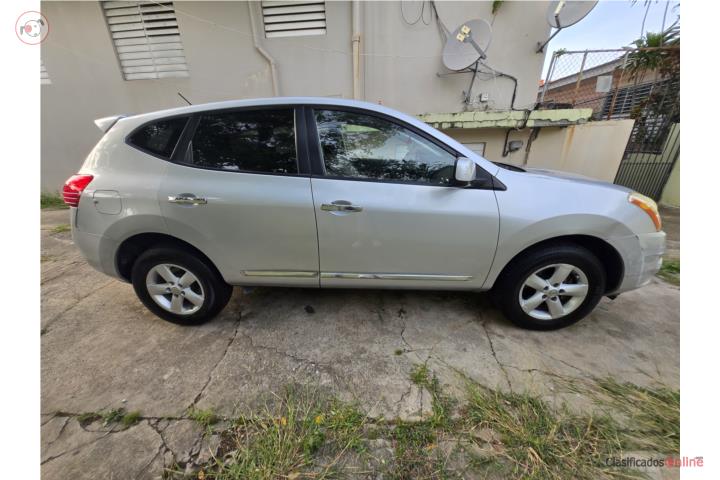 Nissan Rouge 2013 $6,200 poco millaje