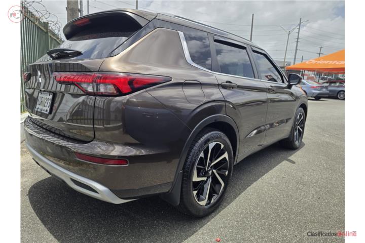Pago $369.00 MensualMitsubishi Outlander 2023